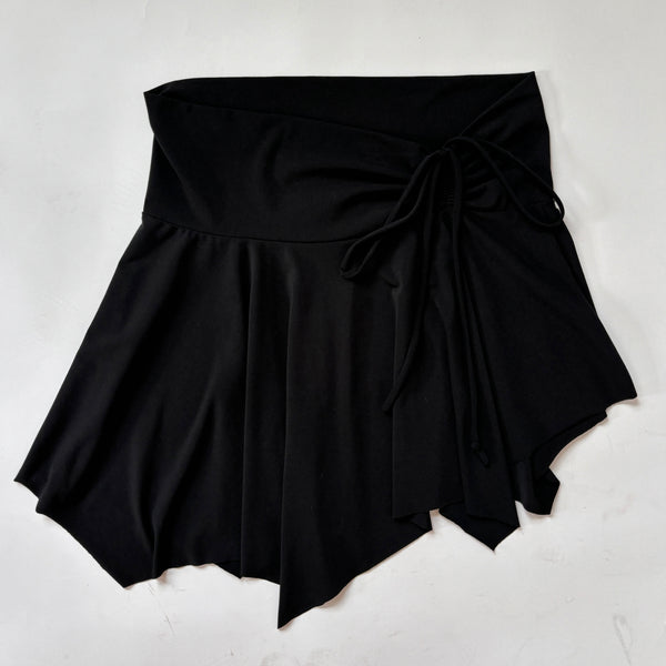 Y2K Noir Pixie Mini (M/L)