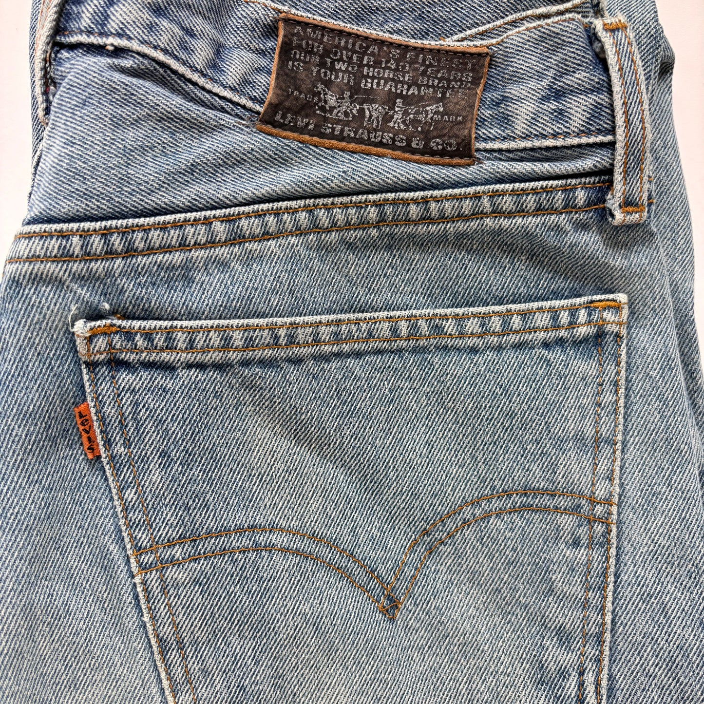 Levi’s 90s Orange Tab 615s (M)