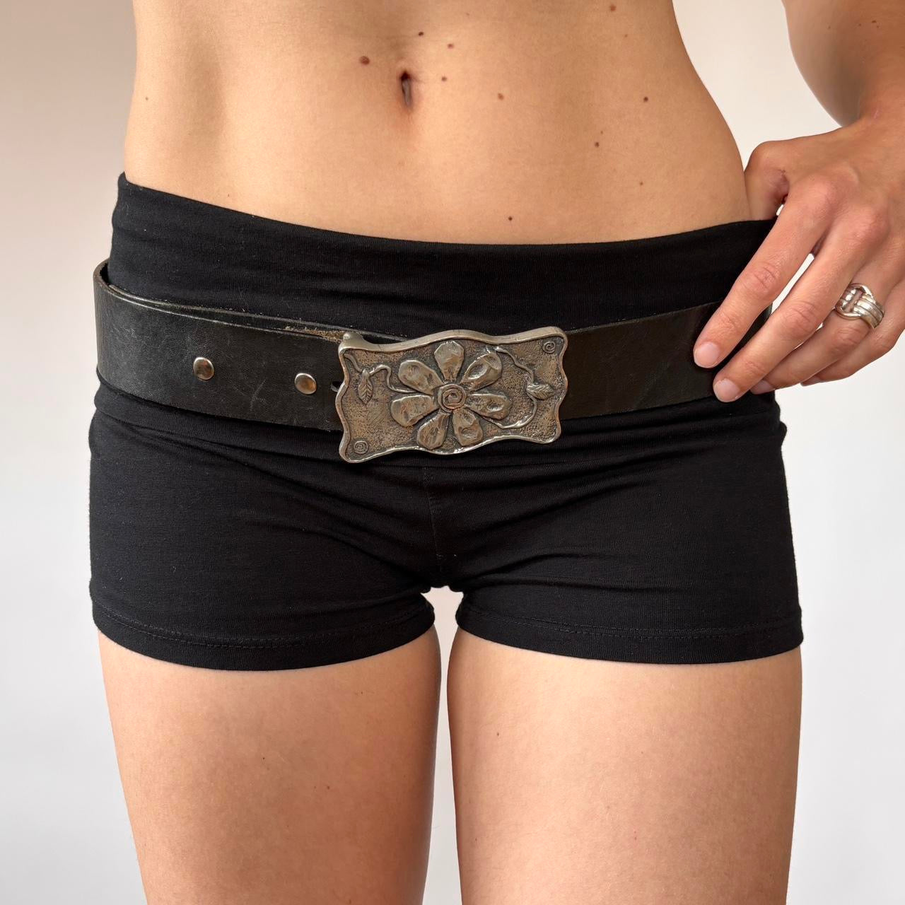 90s Chunky Flower Buckle Belt