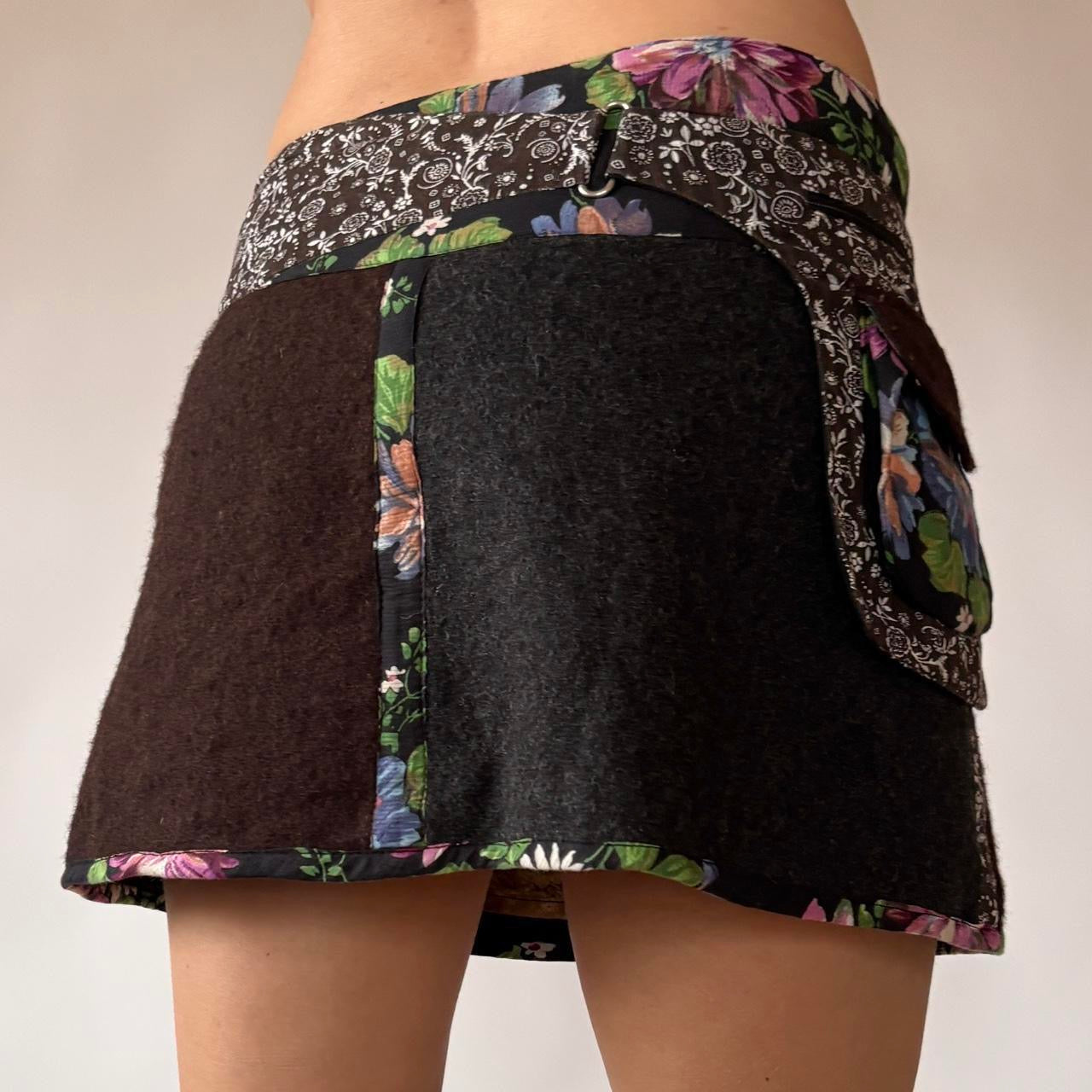 2000s Wool Mini Skirt (S-L)