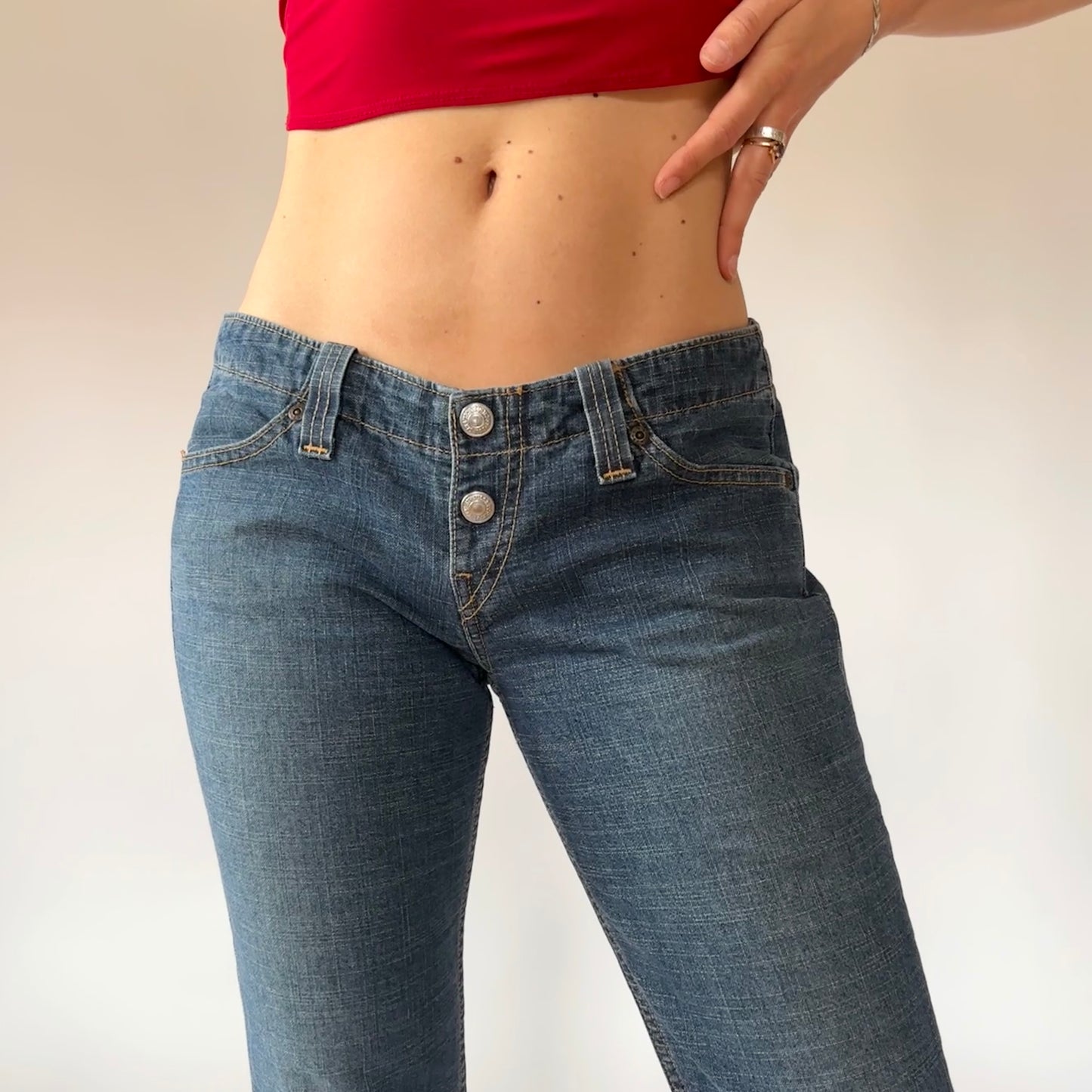 Y2K Levi’s 520 Jeans (S)