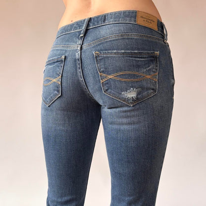 Abercrombie & Fitch Low Rise Jeans (XXS)