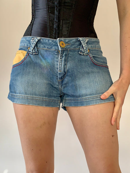 Y2K Low Rise Denim Shorts - Large