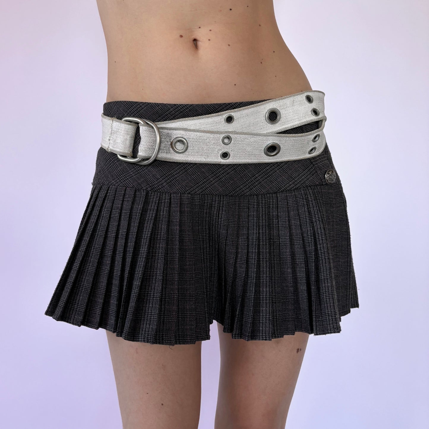 White Grommet Belt (S-L)