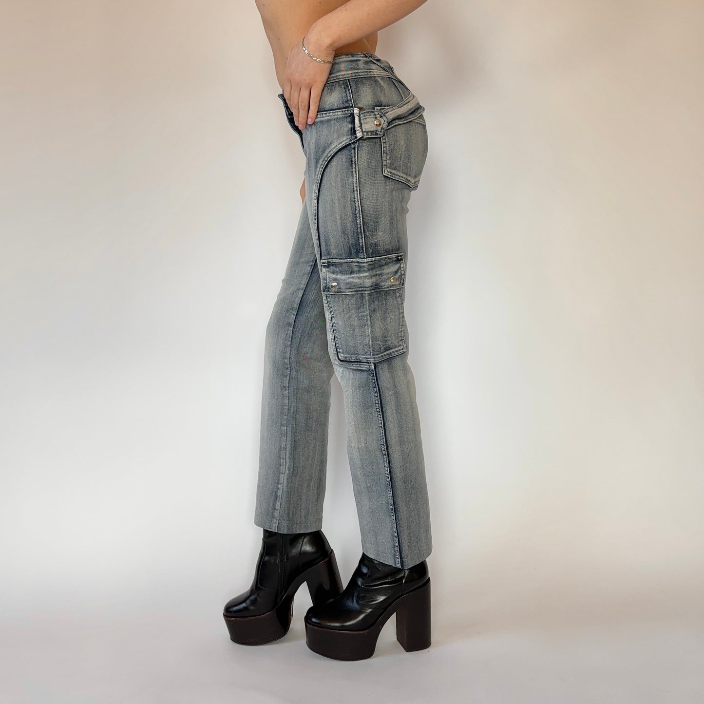 2000s L.E.I. Cargo Jeans (S)