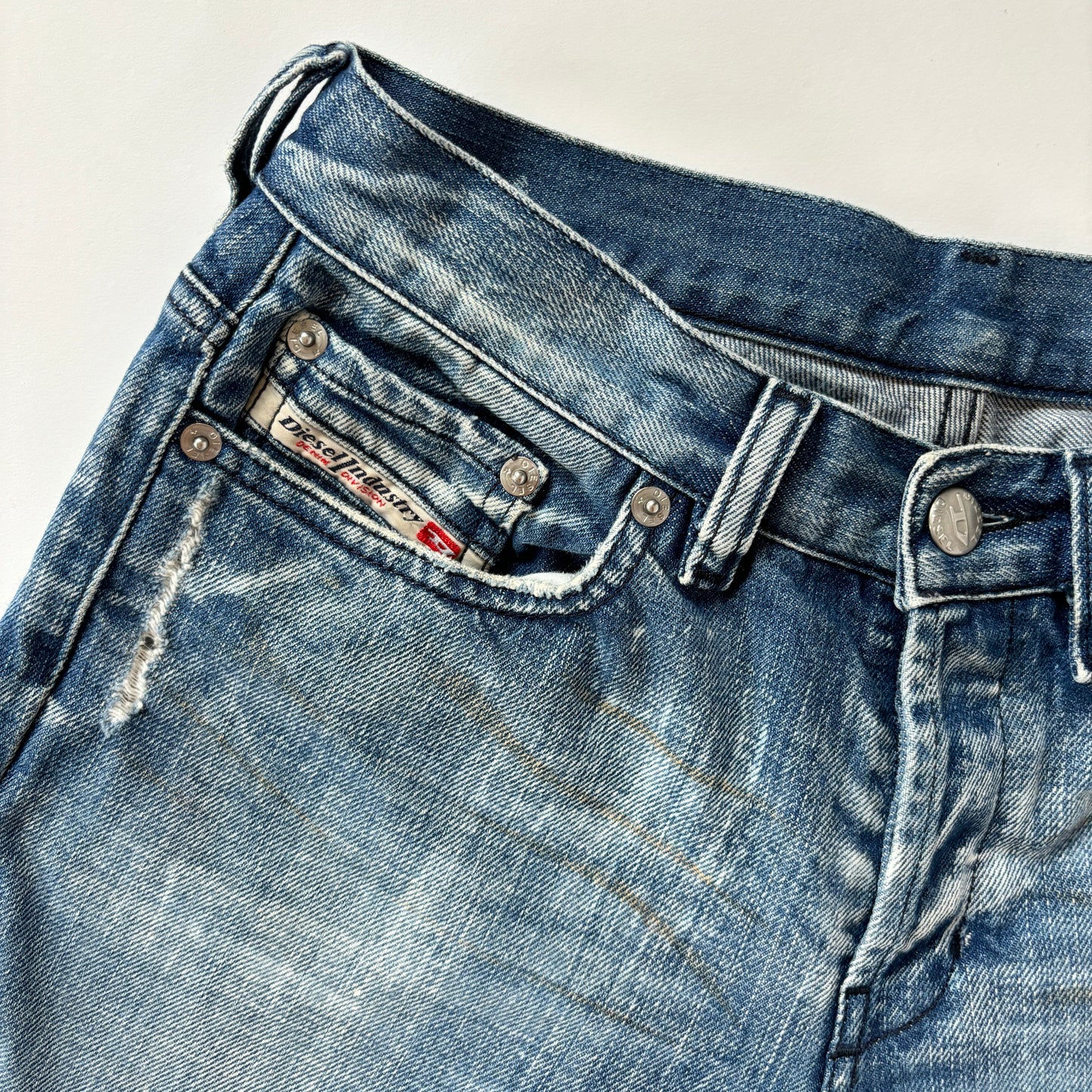 2000s Diesel Jeans (XS)