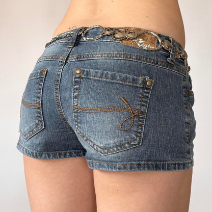 Y2K Silver Chain Belt (L/XL)