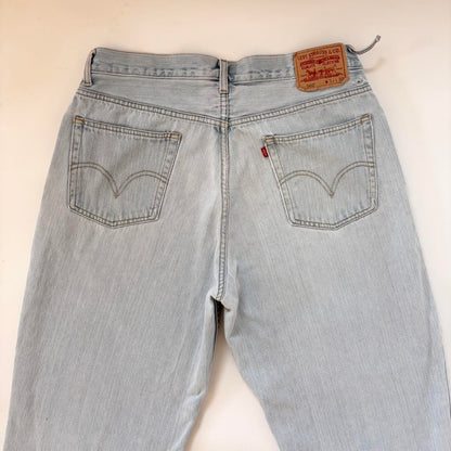 Levi’s Vintage Light Wash Jeans (XL)