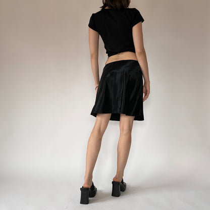 90s Noir Satin Skirt (S)
