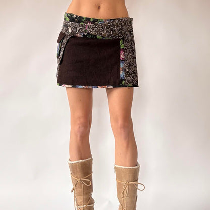 2000s Wool Mini Skirt (S-L)