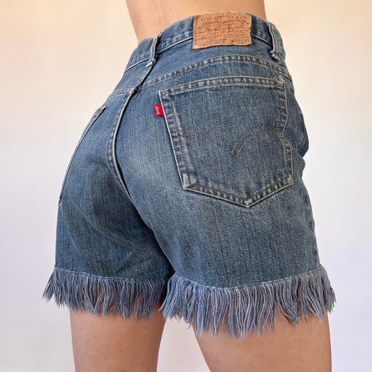 Levi’s 80s Fringe Cutoffs (S/M)