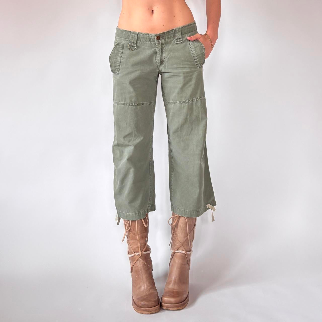 Y2K Low Rise Cargo Capris (XS/S)