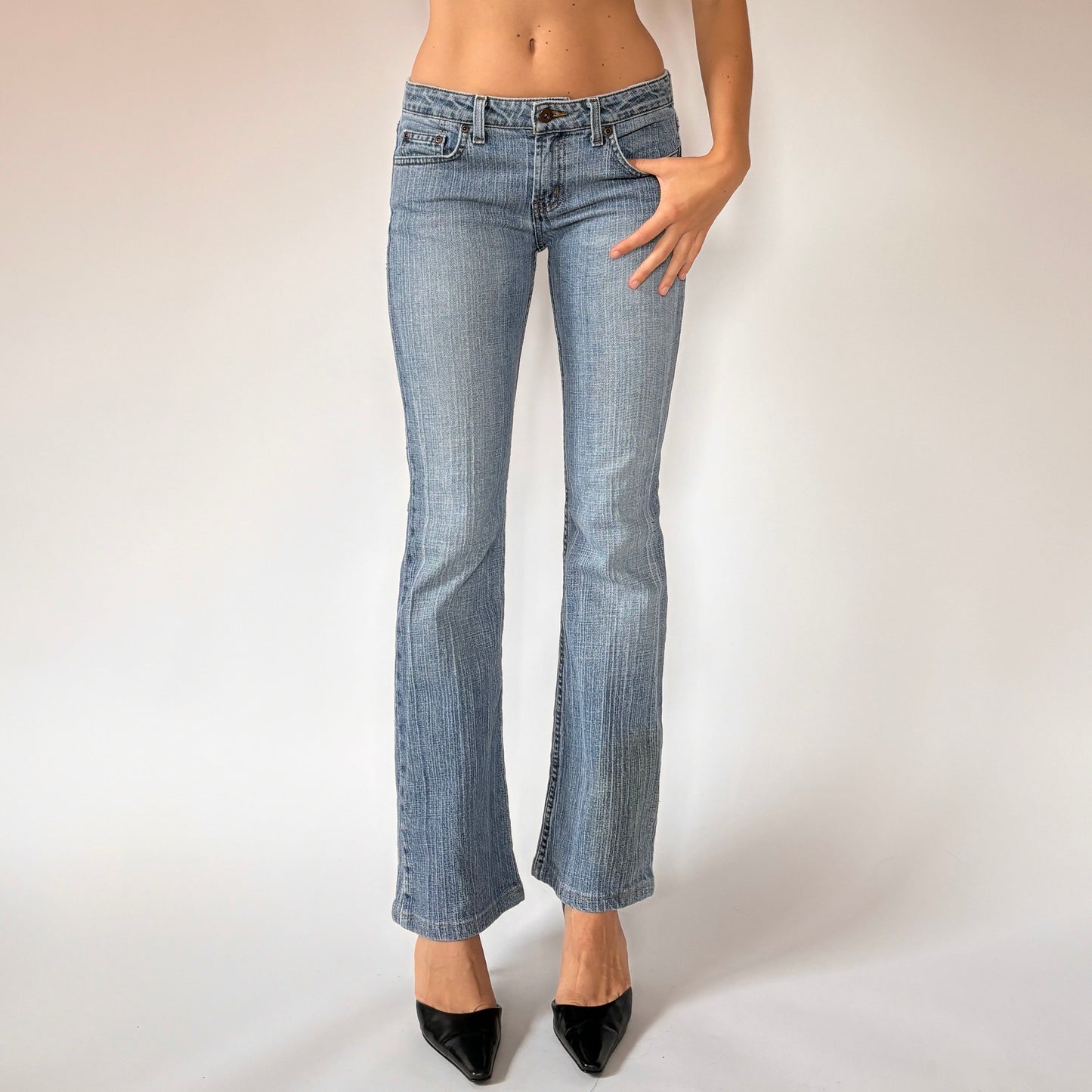 Y2K L.e.i. Low Rise Flare Jeans (XXS/XS)