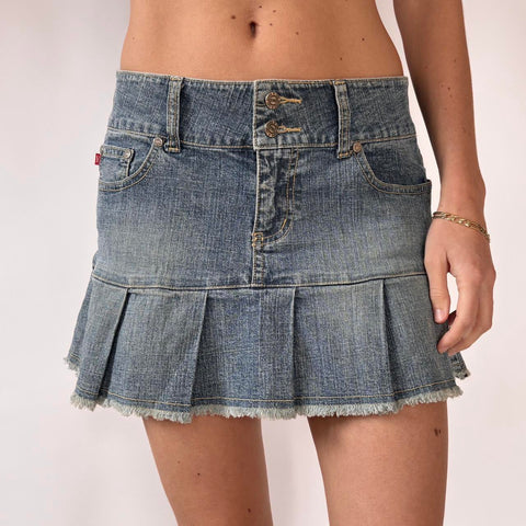 Y2K Pleated Denim Mini Skirt (S)