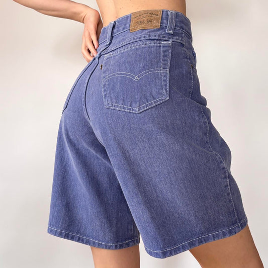 Levi’s 90s 900 Series Jean Shorts (XS)