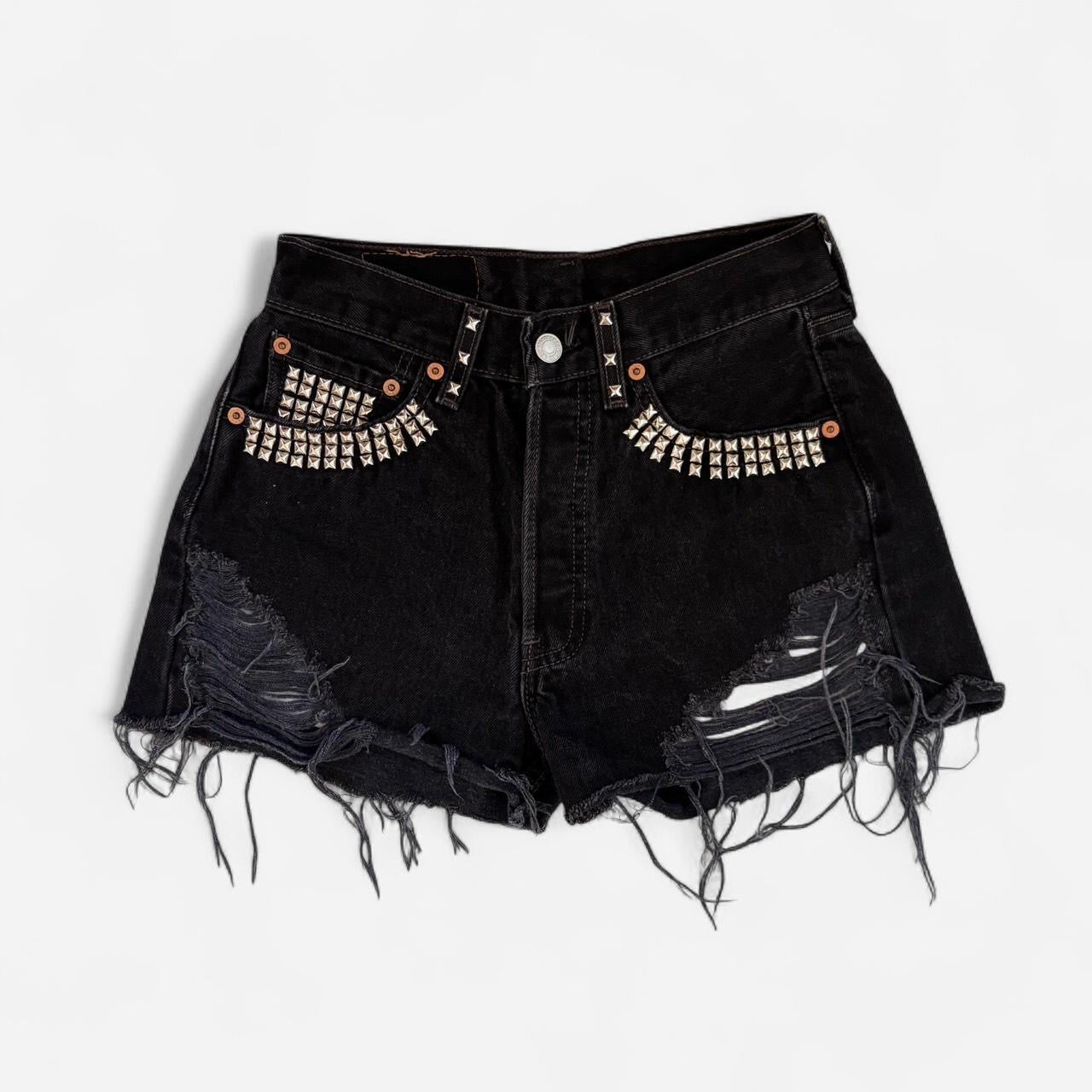 Levi’s 90s Studded Cutoffs (XS)