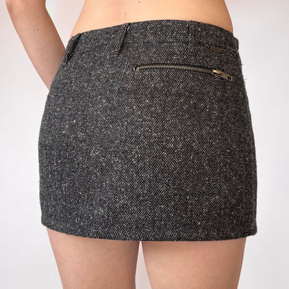 Y2K Guess Zipper Mini Skirt (XS)