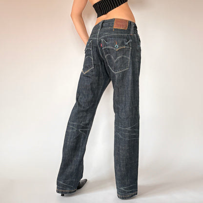 Levi’s 2000s Boyfriend Jeans (M)
