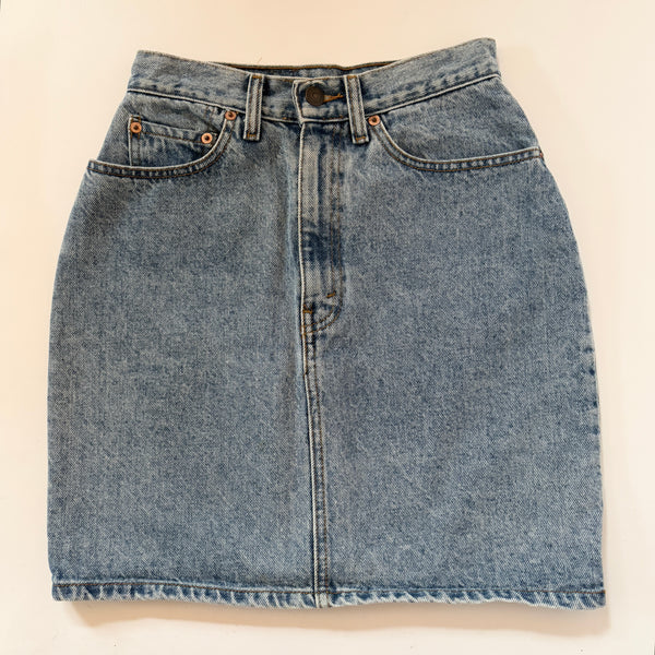 Levi’s 80s Denim Skirt (XS)