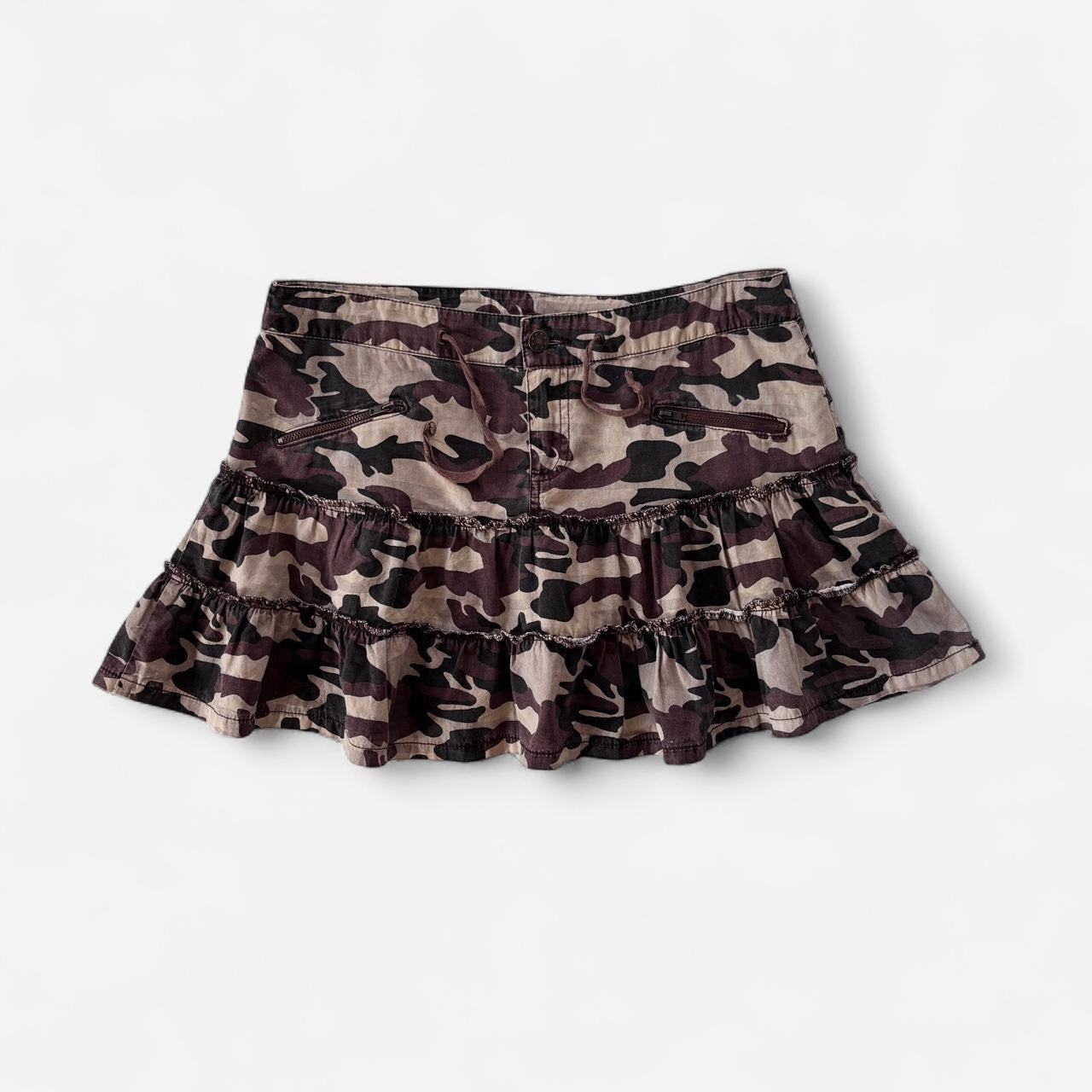 Y2K Camo Ruffle Mini Skirt (M)