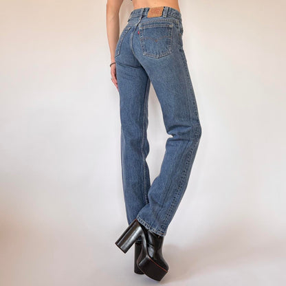 Levi’s 80s 701 Student Fit Jeans (XS)