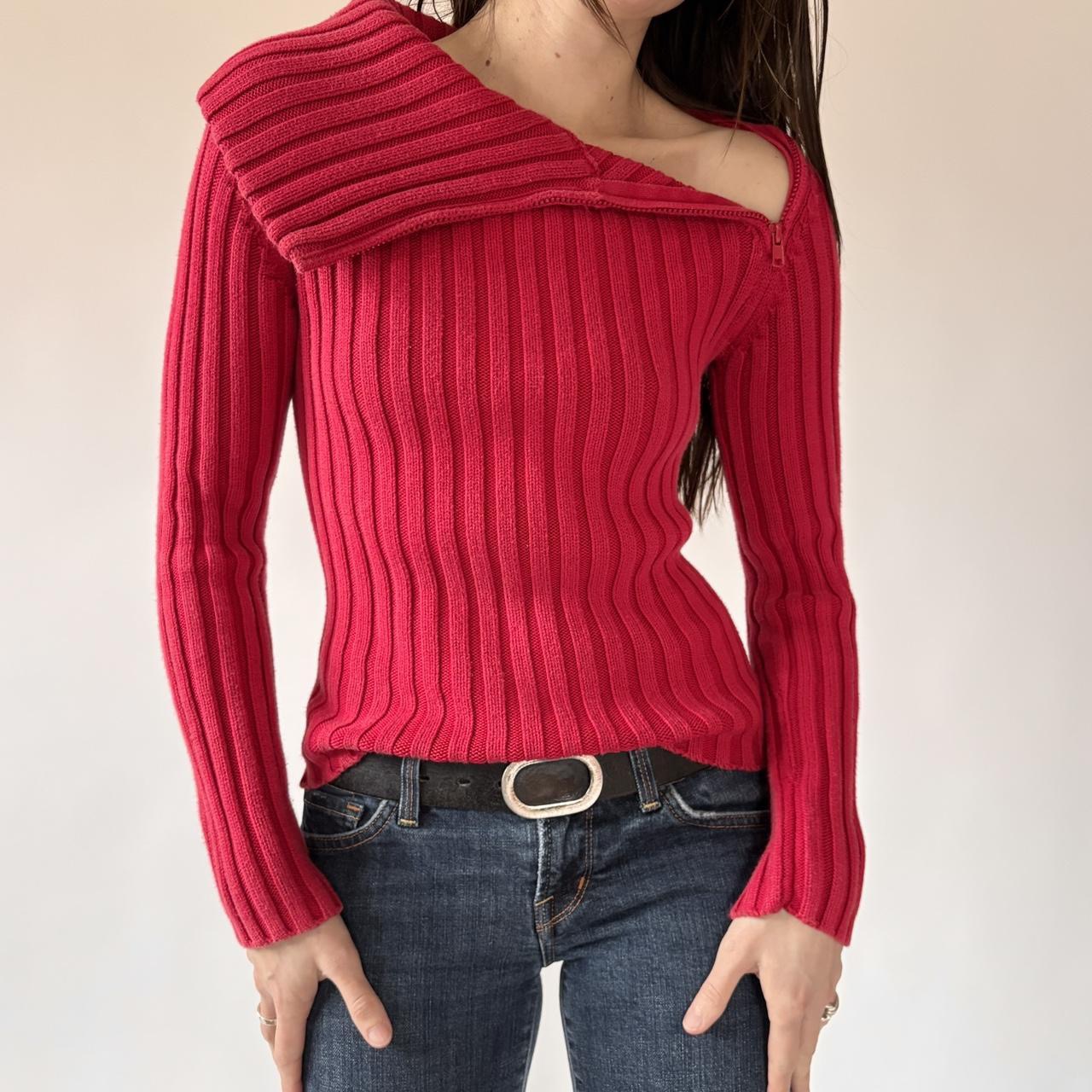 Y2K Red Asymmetrical Zip Sweater (XS/S)