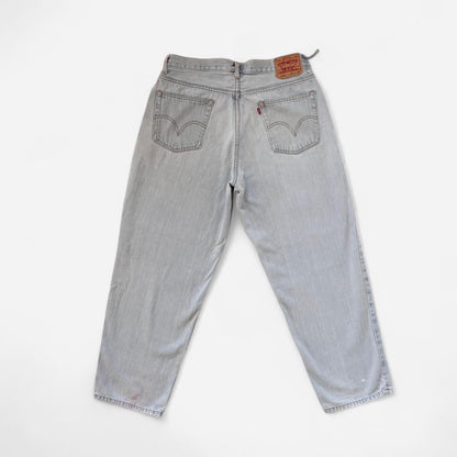 Levi’s Vintage Light Wash Jeans (XL)