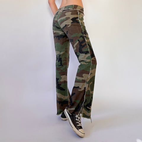 Y2K Camo Flares (S)