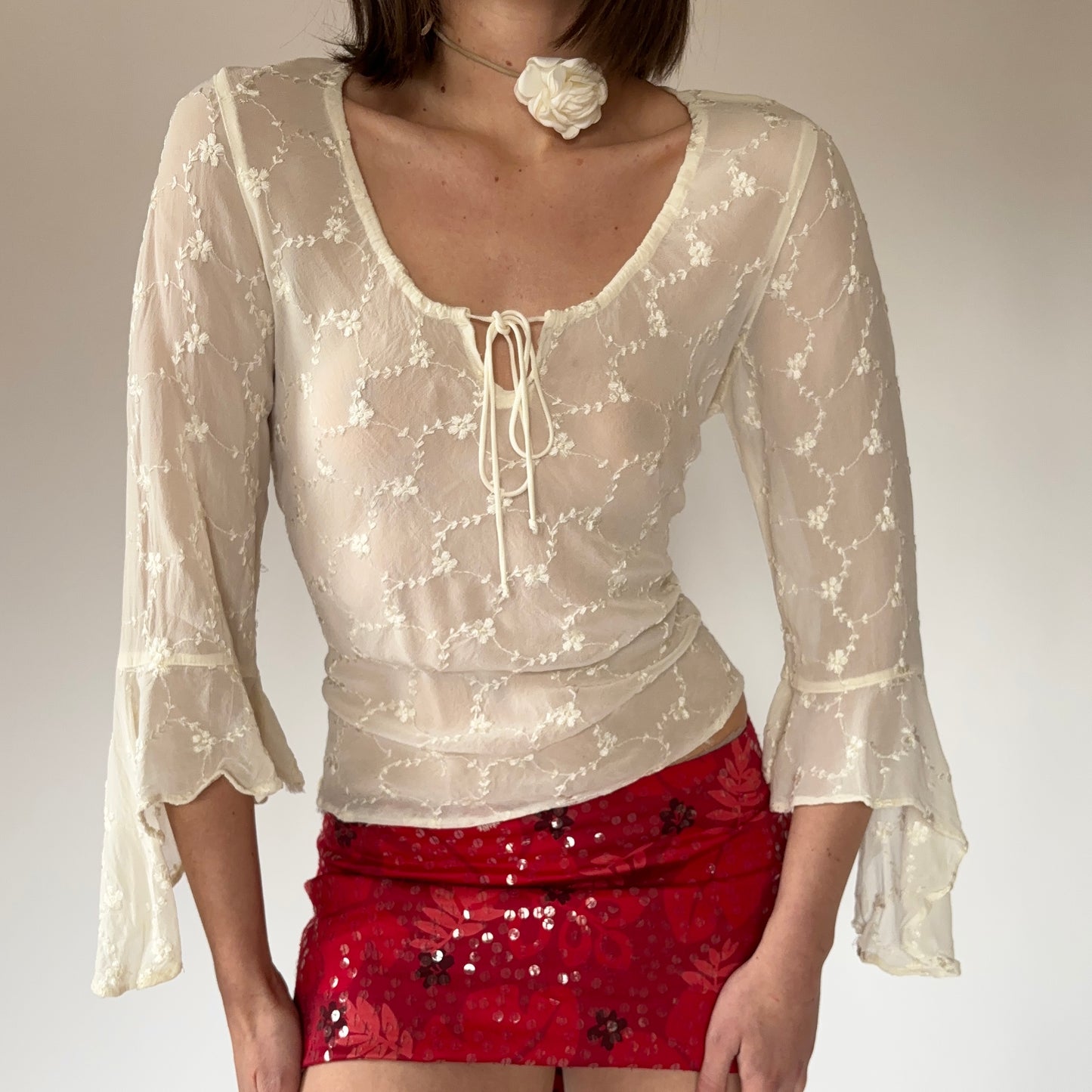 90s Ivory Bell Sleeve Top (M)