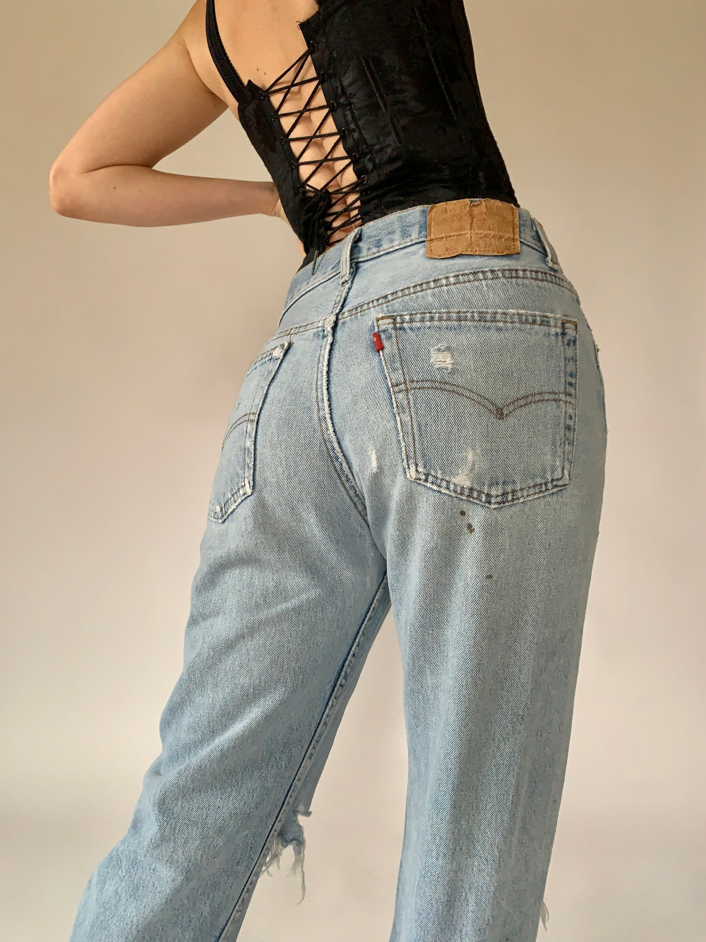 Vintage Distressed Levi’s 501s (M)