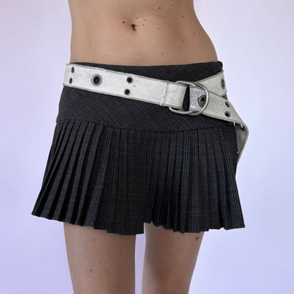 White Grommet Belt (S-L)