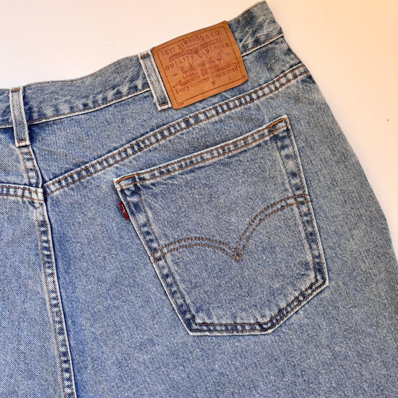 Levi’s 90s Jean Shorts (3X)
