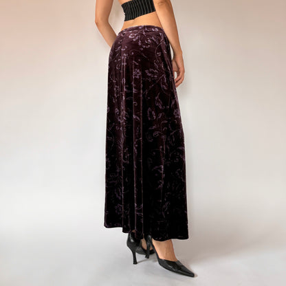 90s Deadstock Velvet Skirt (M)