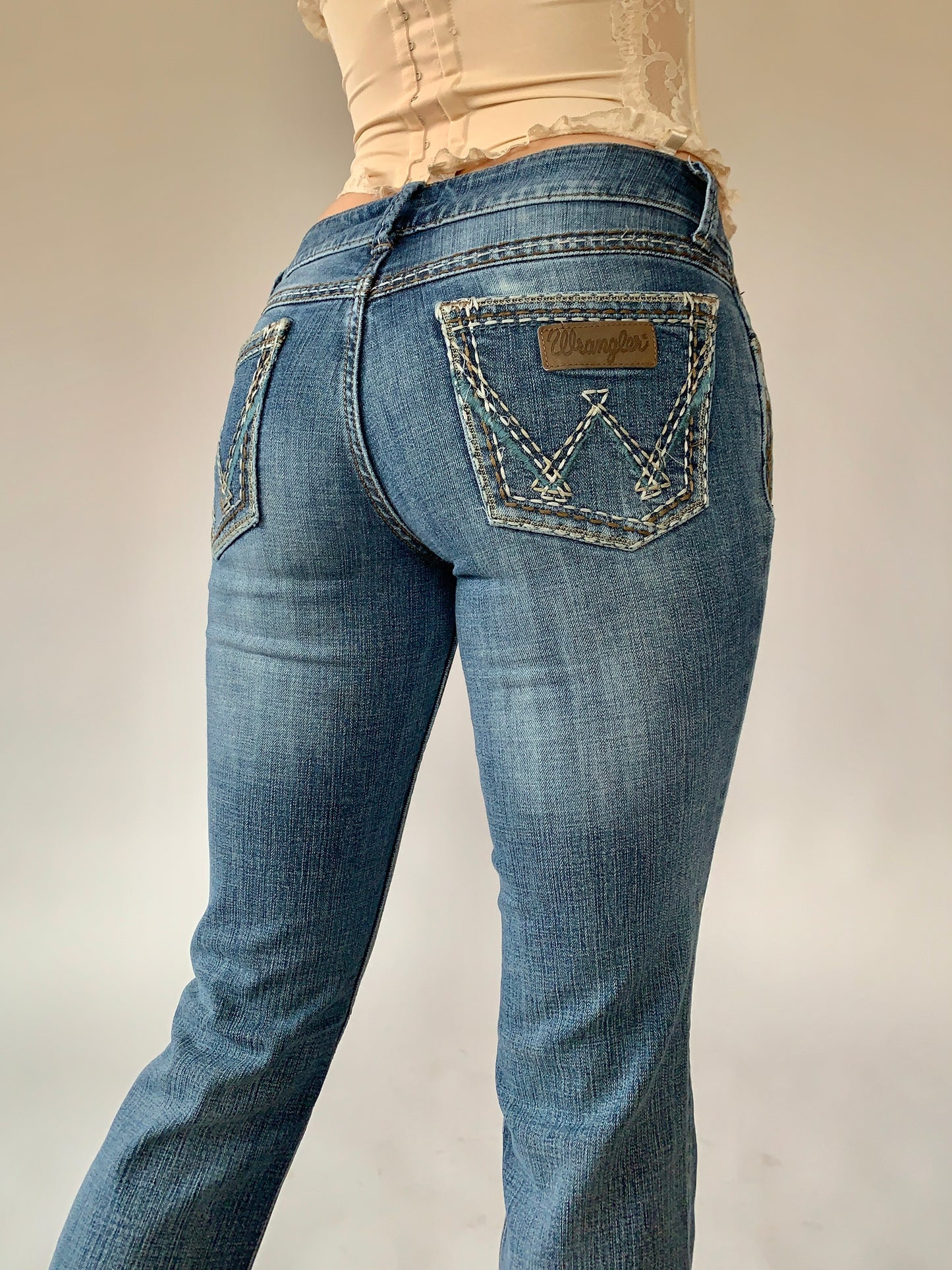 Y2K Wrangler Jeans - Small