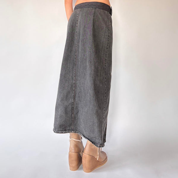 90s Belted Denim Maxi Skirt (S/M)