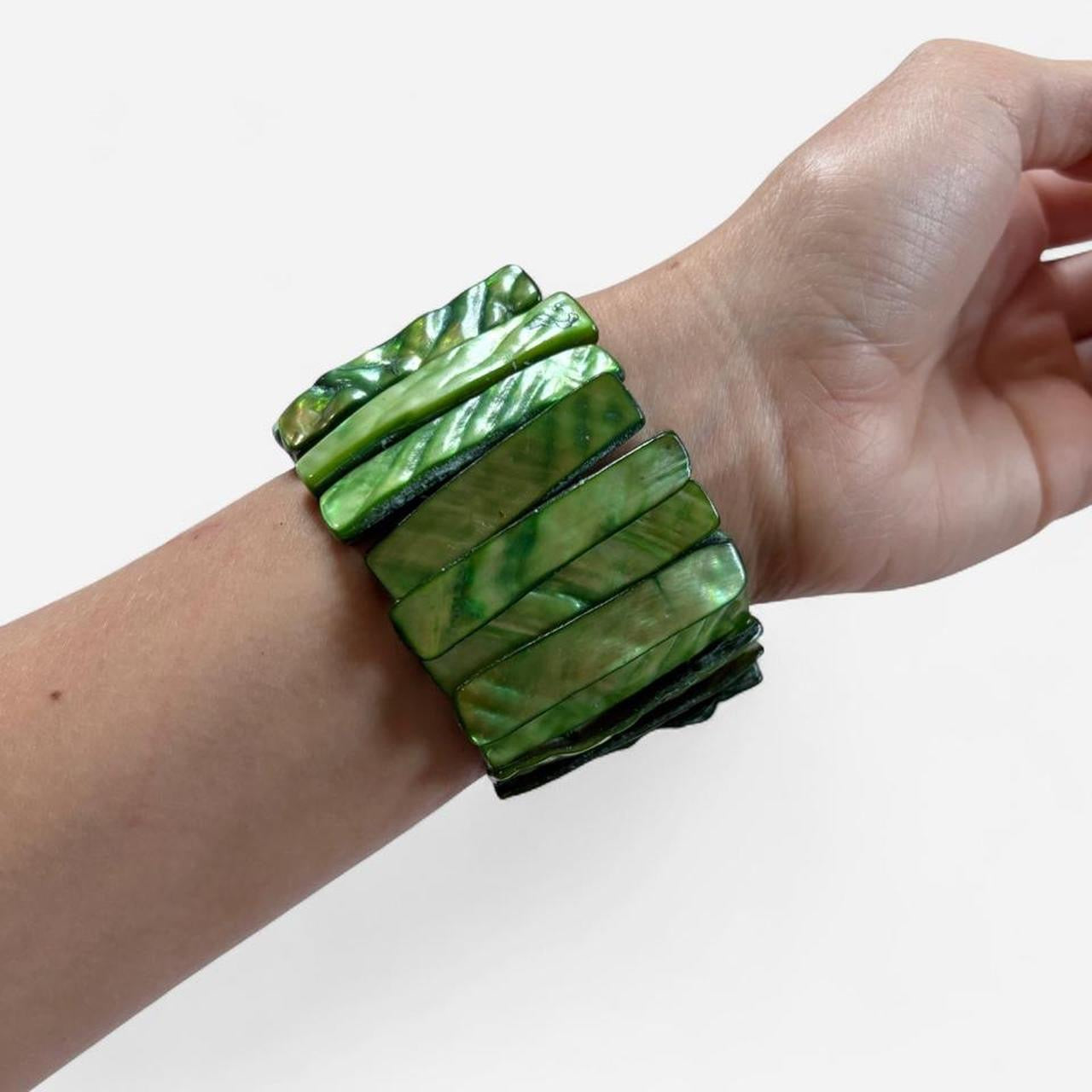 Green Mermaid Shell Bracelet
