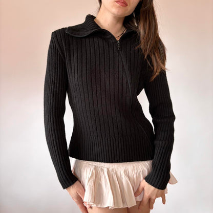 Y2K Asymmetrical Zipper Sweater (M)