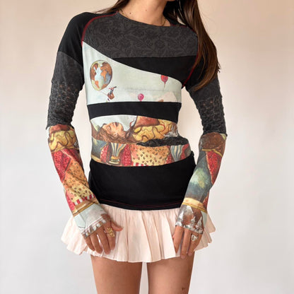 French Y2K Graphic Top (M)