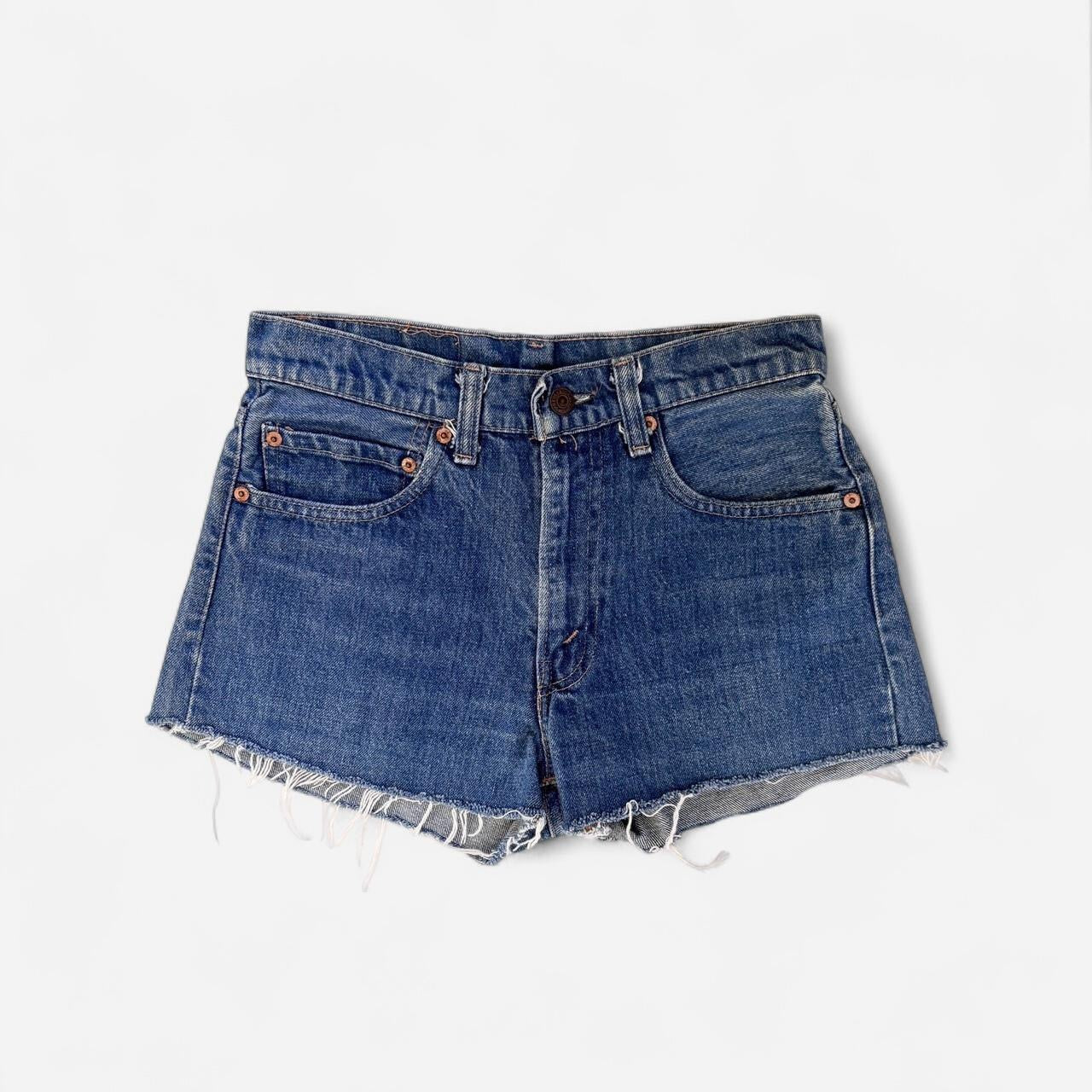 Levi’s 80s Cutoff Denim Shorts (S)