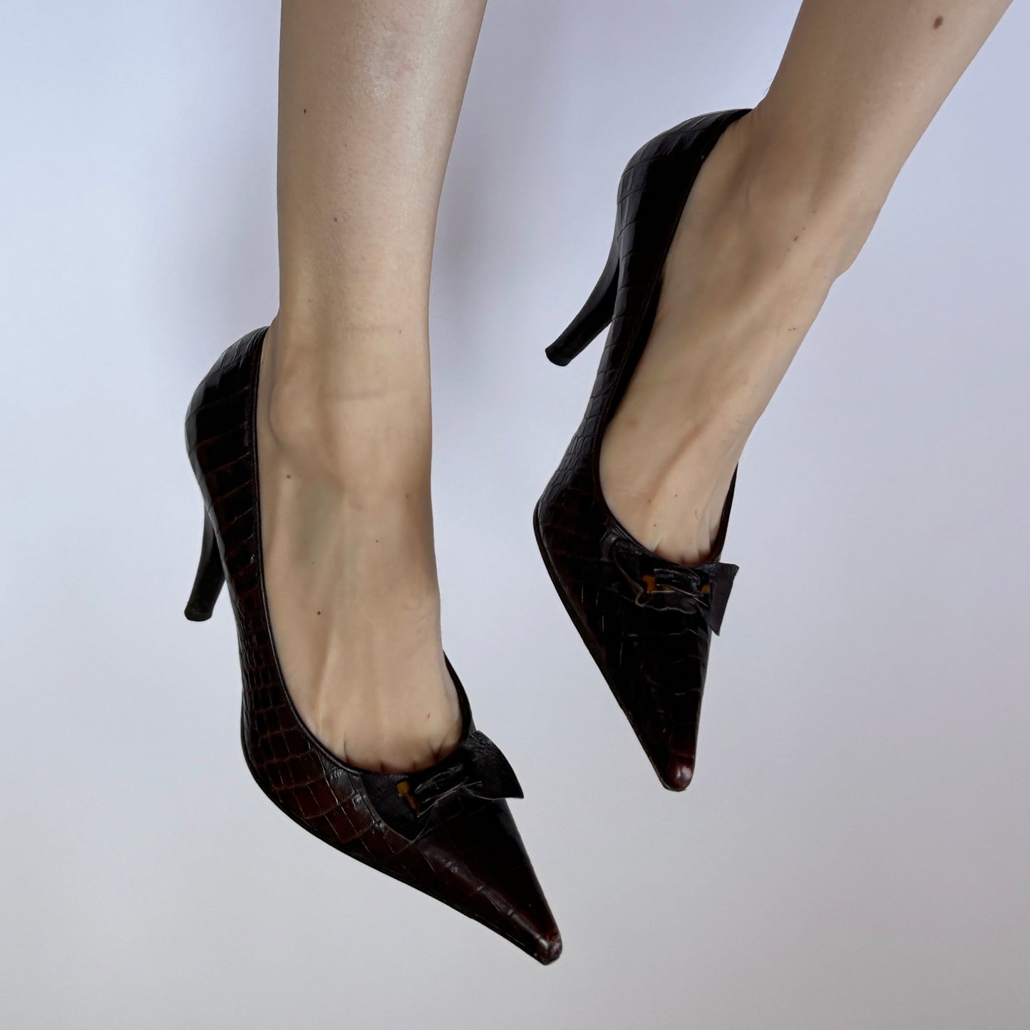 2000s Pointy Toe Pumps (8.5)