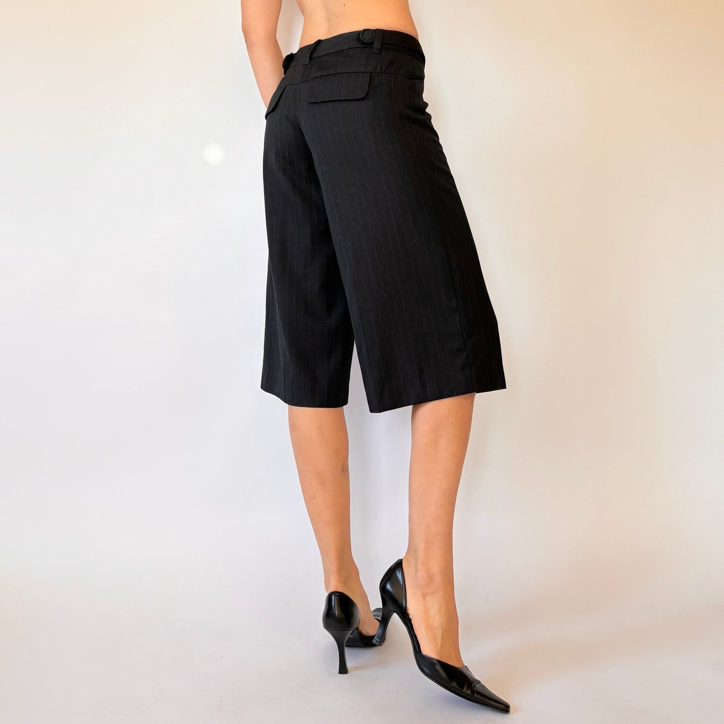 2000s Pinstripe Shorts (XXS)