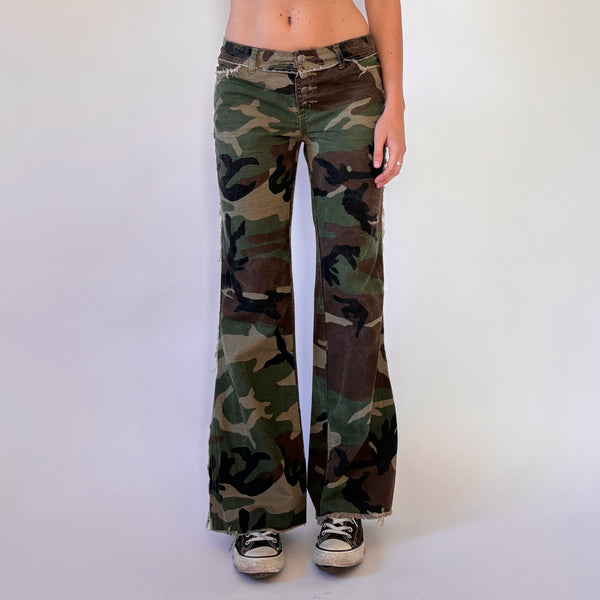 Y2K Camo Flares (S)