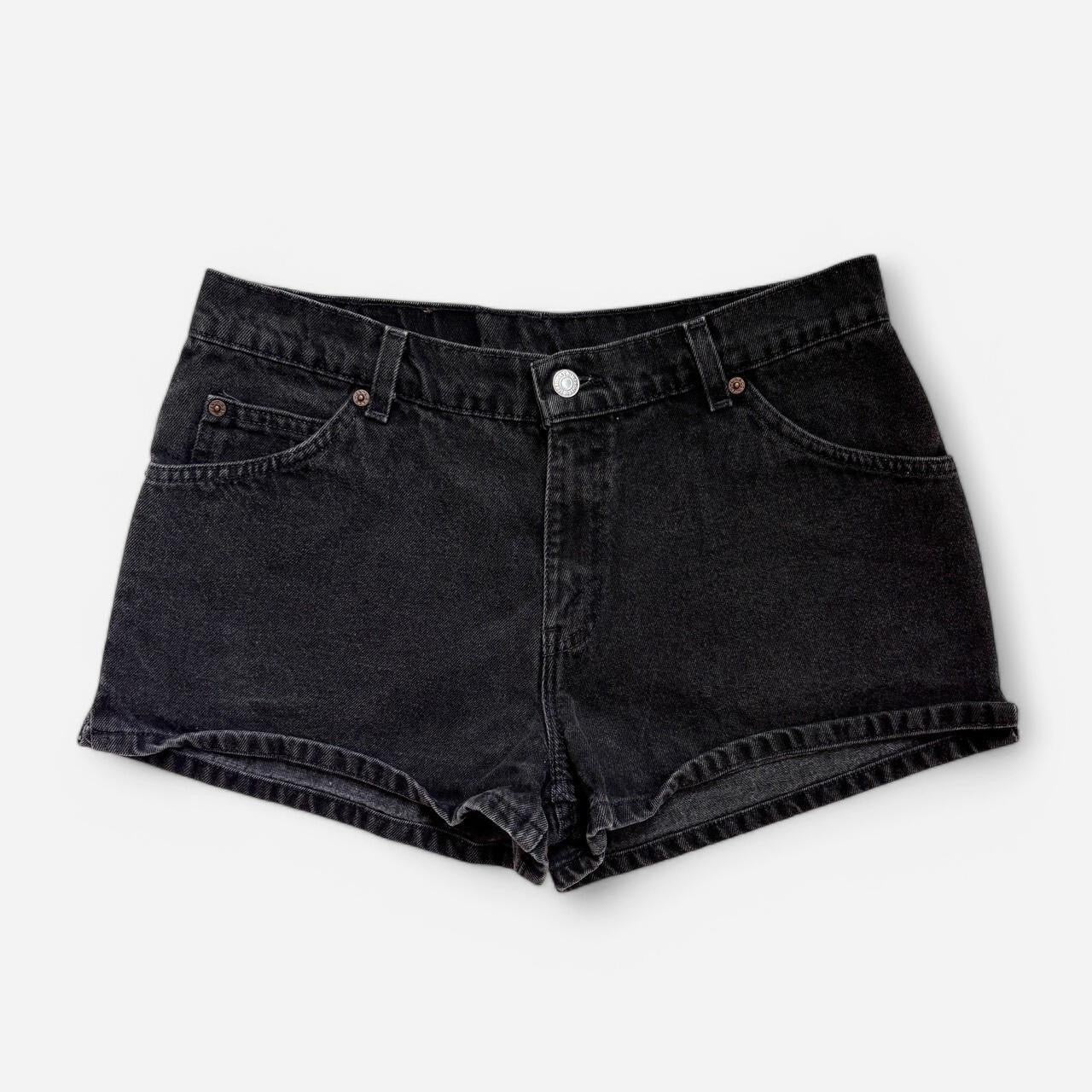 Levi’s 90s 912 Jean Shorts (L)
