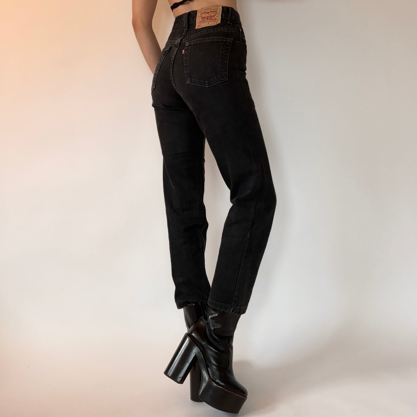 Levi’s 90s 550 Jeans (S)