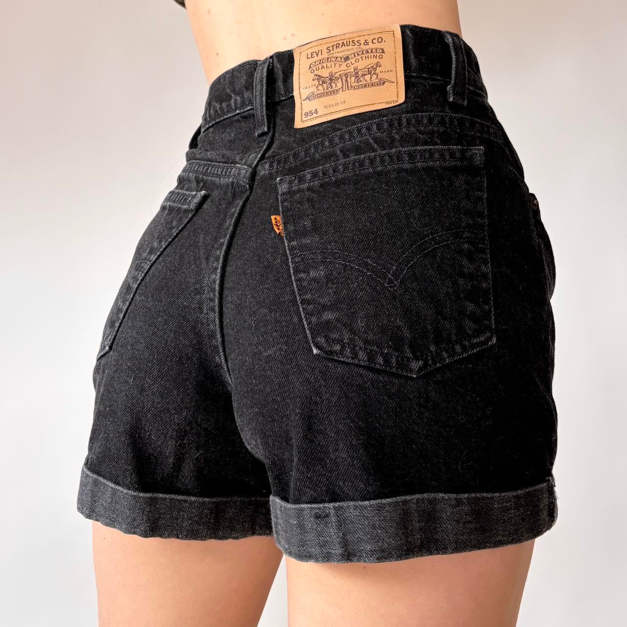 Levi’s 90s 954 Jean Shorts (XS)