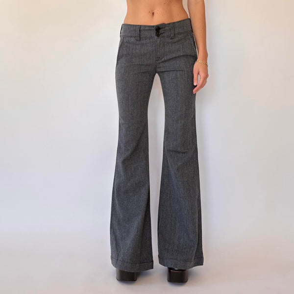 00s Seven For All Mankind Bellbottoms (XS)