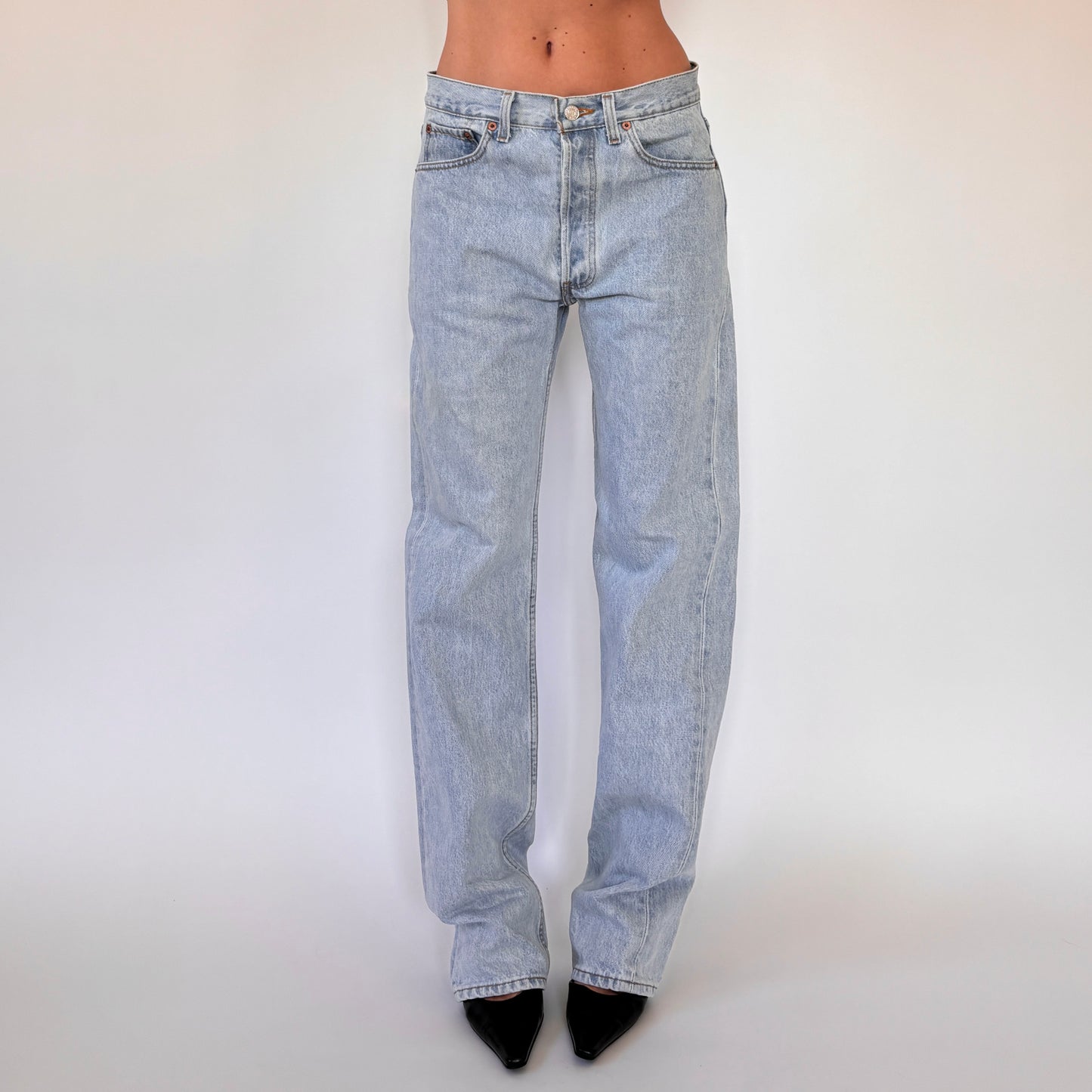 90s Levi’s 501s (S/M)