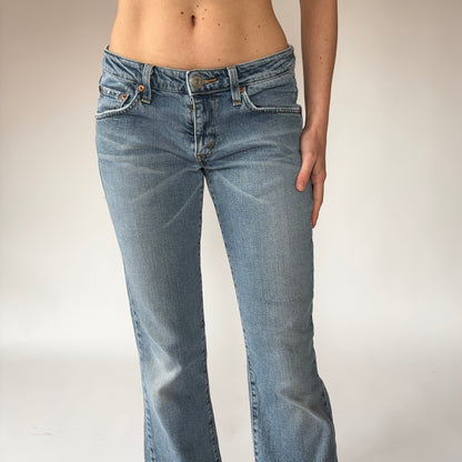 Levi’s 2000s Flare Jeans (S)