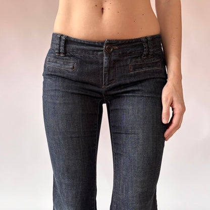 2000s Low Rise Dark Wash Jeans (XXS)
