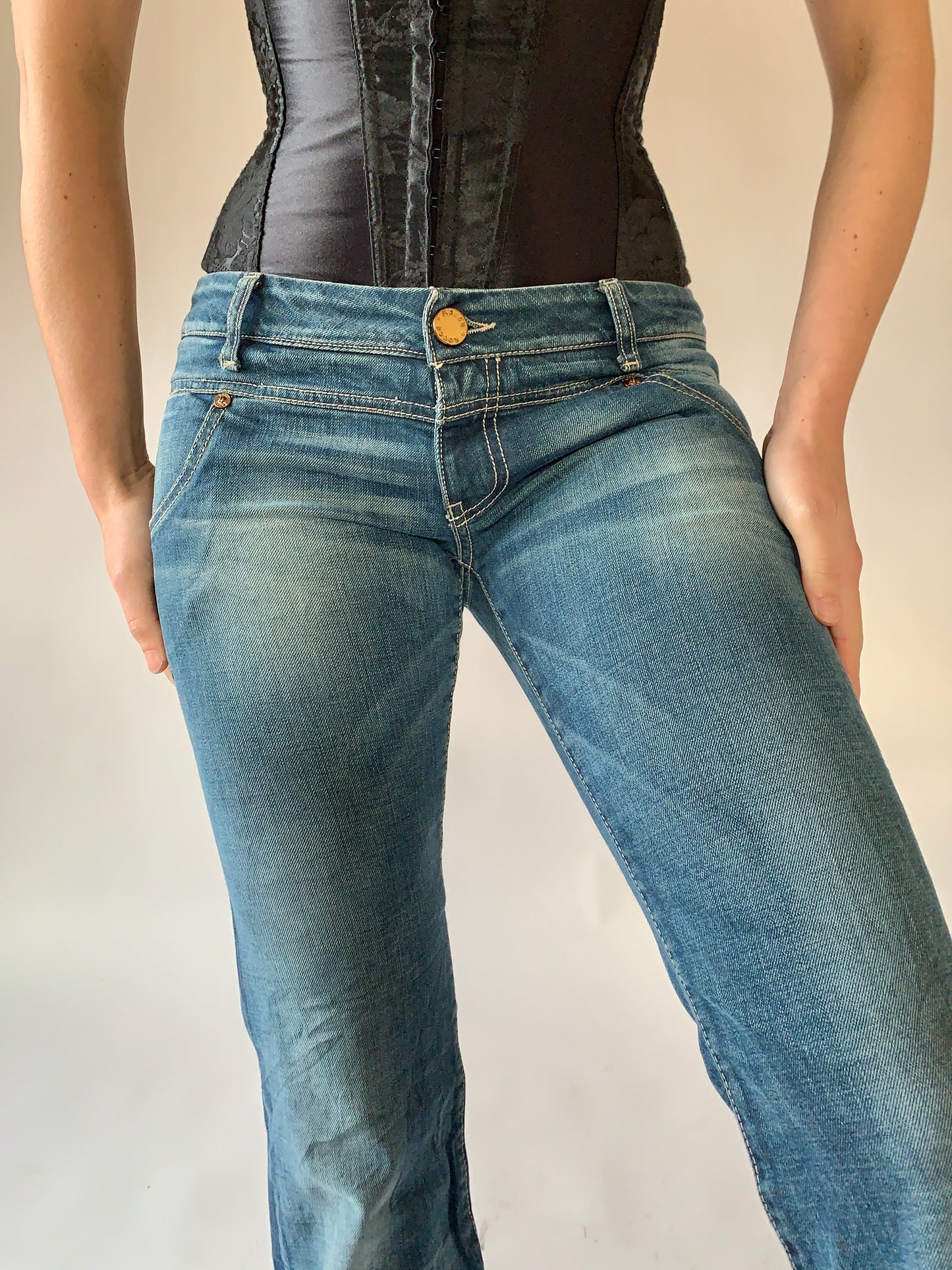 Italian Low Rise Jeans (S)